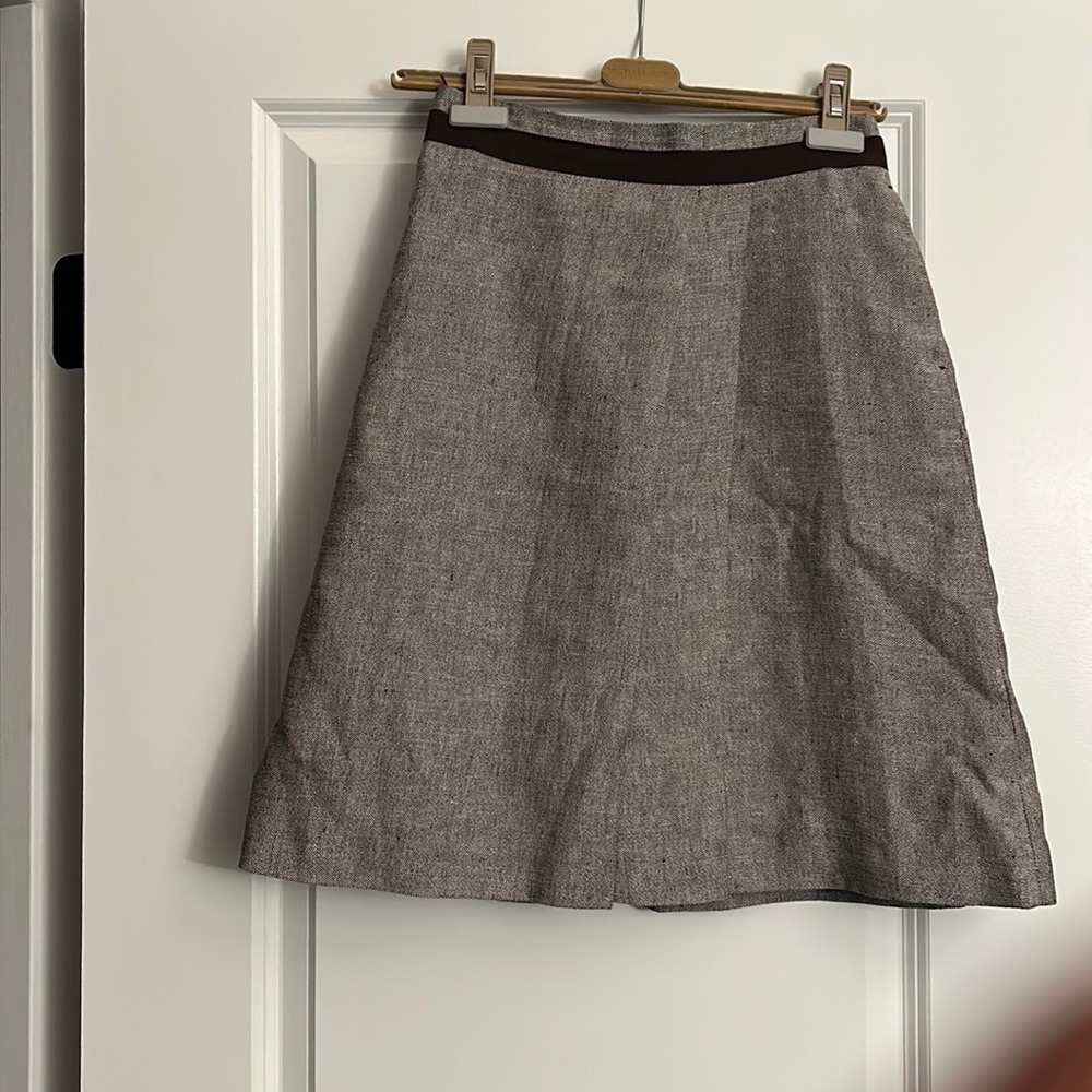 Max Mara size 2 brown skirt
